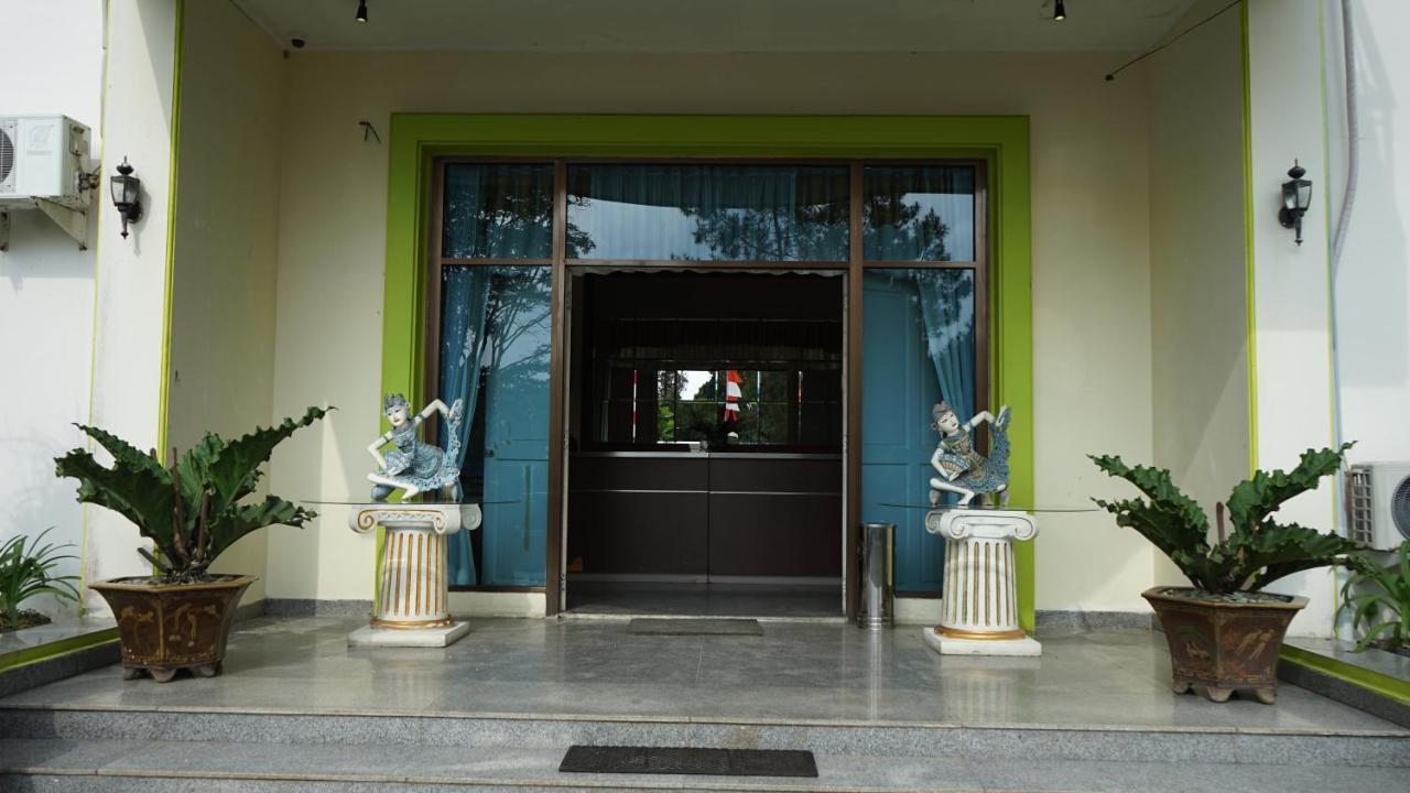 Bria Hotel & Convention Bogor Exteriér fotografie